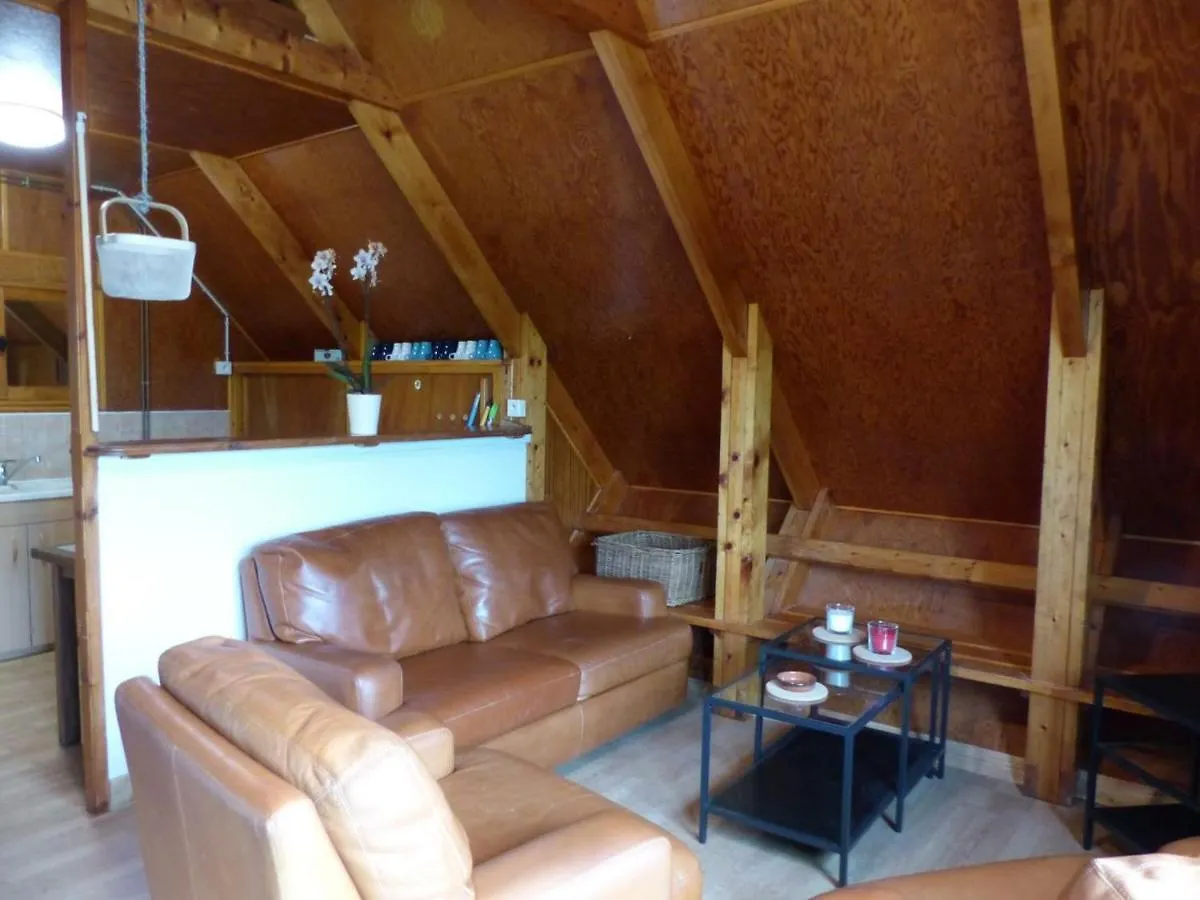 Chalet Familial Pres De Vichy, Terrasse, Animaux Acceptes - Fr-1-489-274 Le Vernet  Le Vernet (Allier)