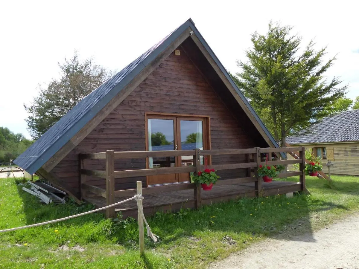 Chalet Familial Pres De Vichy, Terrasse, Animaux Acceptes - Fr-1-489-274 Le Vernet